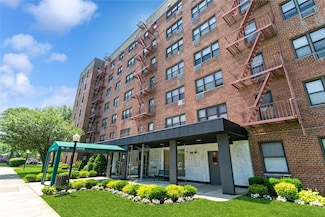 84-10 153rd Ave Unit 3K, Howard Beach, NY 11414