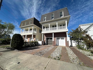 7 S Monroe Ave, Margate City, NJ 08402