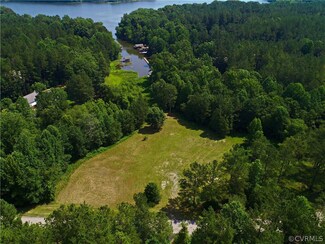 6A2-3-31 Waterford Dr, Dinwiddie, VA 23885