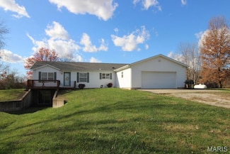 1495 Woburn Ave, Greenville, IL 62246