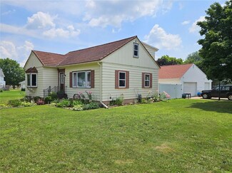 5 E Wisconsin St, Chippewa Falls, WI 54729