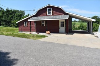 601 Bush Ave, Savannah, MO 64485