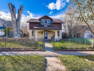 3917 S Acoma St, Englewood, CO 80110