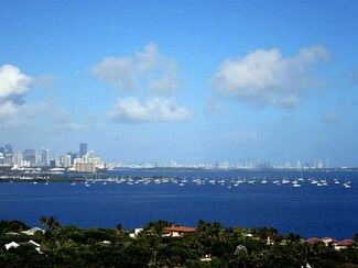 10 Edgewater Dr Unit PH-C, Coral Gables, FL 33133