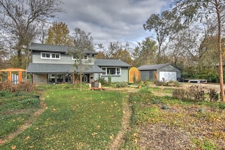 3172 Redlich Dr, Decatur, IL 62521