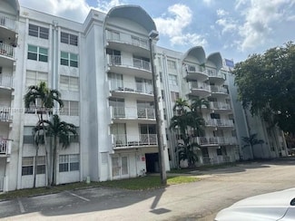 484 NW 165th St Unit A-415, Miami, FL 33169