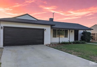 615 Cherokee Dr, Bakersfield, CA 93309