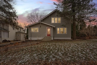 411 3rd St SW, Faribault, MN 55021