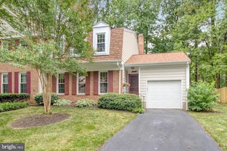 5907 Wood Sorrels Ct, Burke, VA 22015