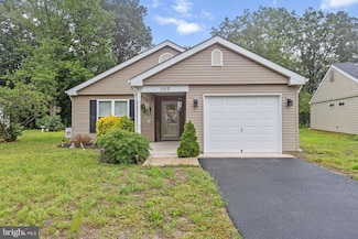 107 Buckingham Dr, Southampton, NJ 08088
