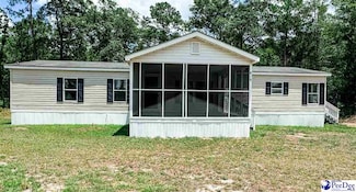 818 Pearlie Rd, Dillon, SC 29536