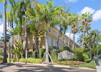 2811 NE 185th St Unit 804, Aventura, FL 33180