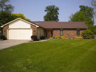 10524 Albemarle Ct, Fort Wayne, IN 46845