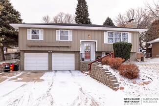 11411 Camden Ave, Omaha, NE 68164