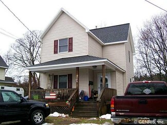 20 Genesee St, Perry, NY 14530