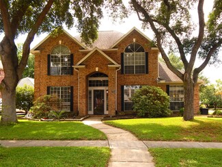 2314 Pin Hook Ct, Seabrook, TX 77586