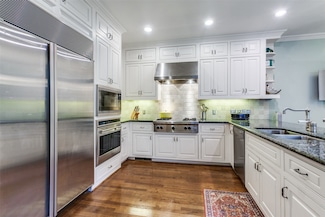 3406 Lovers Ln, Dallas, TX 75225