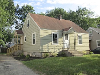 115 Flint St, Manchester, NH 03103