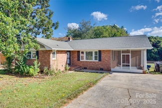 876 Kentwood Dr, Rock Hill, SC 29730