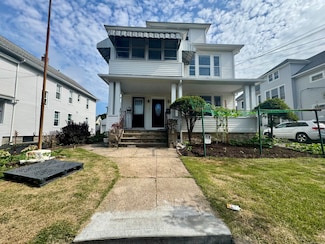 115 Palm St Unit 2, Bridgeport, CT 06610