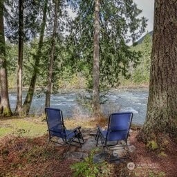 45404 SE Tanner Rd, North Bend, WA 98045