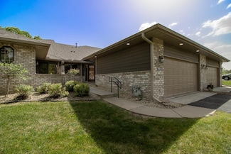 18015 Judicial Way S, Lakeville, MN 55044