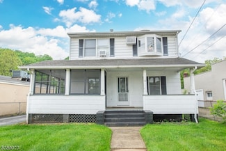 41 Main St Unit A, Bloomingdale, NJ 07403
