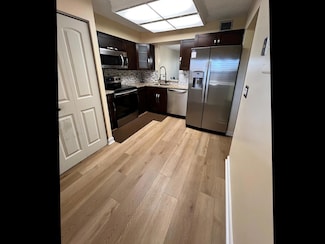 7320 Lake Circle Dr Unit 204, Margate, FL 33063