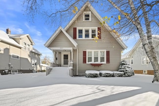 6017 35th Ave, Kenosha, WI 53142