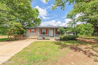 135 Bogle Loop, Humboldt, TN 38343