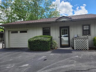 41A Mint Lake Ct E, Franklin, NC 28734