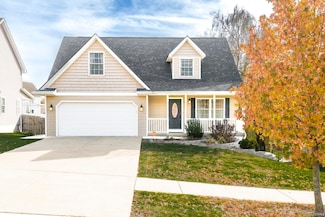 1353 W Countryside Ln, Bloomington, IN 47403