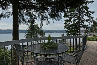 8444 W Mercer Way, Mercer Island, WA 98040
