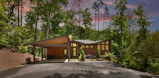 270 Watersong Trail, Ellijay, GA 30540