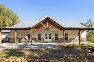 594 Tennessee 100, Centerville, TN 37033