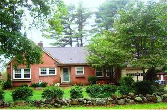 147 Walpole St, Dover, MA 02030