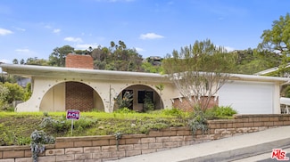 1295 El Hito Cir, Pacific Palisades, CA 90272