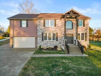 407 Center Grange Rd, Monaca, PA 15061