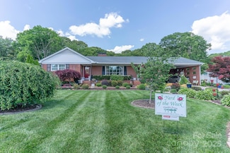 3008 Imperial Dr, Gastonia, NC 28054