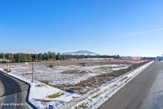 744 W Fryeburg Ave, Hayden, ID 83835
