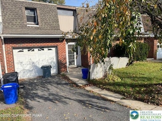 148 Vista Dr, Easton, PA 18042