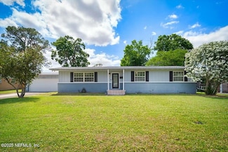 8442 San Martarro Dr W, Jacksonville, FL 32217