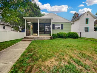 656 Evans St, Newark, OH 43055