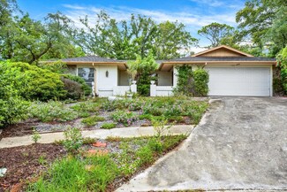 1395 Burnt Oak St, Tarpon Springs, FL 34689
