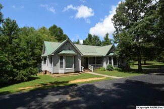 1617 McDermont Rd, Union Grove, AL 35175