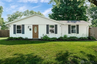 212 Tulip Dr, Dayton, OH 45449
