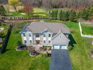 23 Johnny Dr, Farmingdale, NJ 07727