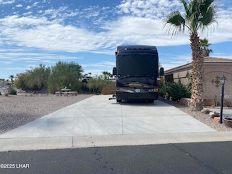 1905 Victoria Farms Rd, Lake Havasu City, AZ 86404