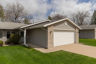 2846 19th Ave NW, Rochester, MN 55901