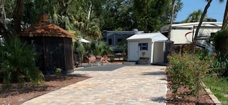 10173 N Suncoast Blvd, Crystal River, FL 34428
